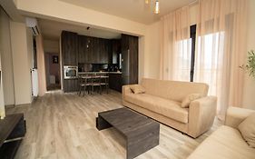 Lean Apartment